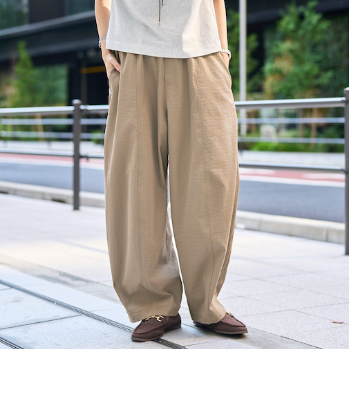 ポリツイルコクーンパンツ