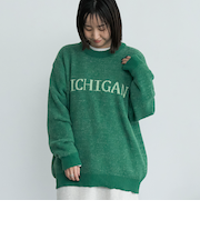 ショートフェザーニットロゴプルオーバー