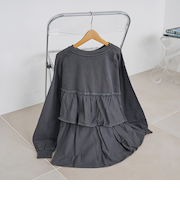 フリルドッキングピグメント裏毛スウェット