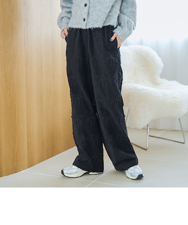 3Dフラワー刺繍 コーデュロイイージーワイドパンツ