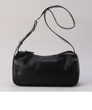 ハトメワンショルダー レザーライクマルチウェイバッグ