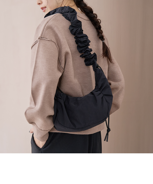 ギャザーハンドル ショルダーパディングバッグ