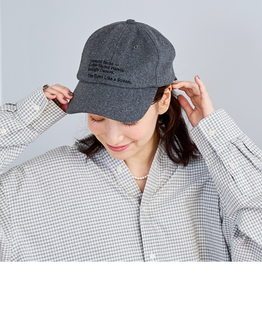 【ギフトにおすすめ】ロゴ刺繍ウールライクキャップ