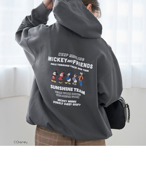 【MICKEY（ミッキー）/別注】バックプリントハーフジップ裏毛フーディ