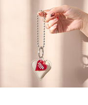 ハートモチーフキーチェーン