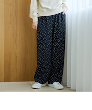 とろさらイージーワイドパンツ（WEB限定サイズあり）