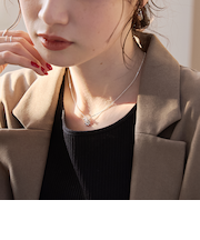 フラワーモチーフショートネックレス