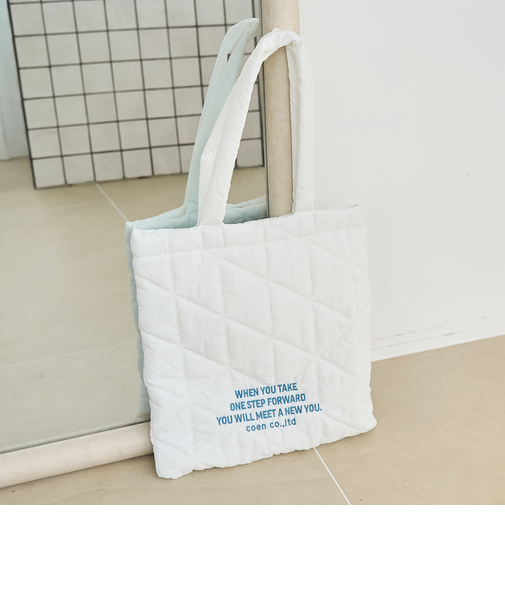 ロゴ刺繍 幾何柄 キルトトートバッグ