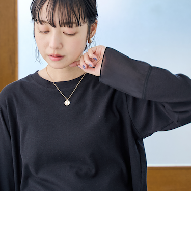 レイヤード風シアー長袖トップス
