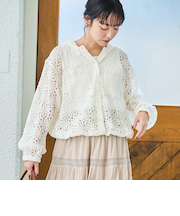 フラワーレースフーディシャツ