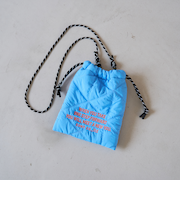 ロゴ刺繍 幾何柄 キルト巾着ショルダーバッグ（Sサイズ）