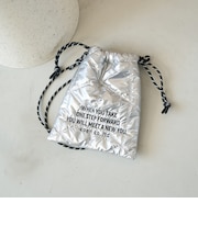 ロゴ刺繍 幾何柄 キルト巾着ショルダーバッグ（Sサイズ）