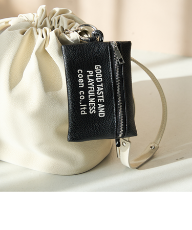 ロゴ刺繍 レザーライクカードケースキーホルダー