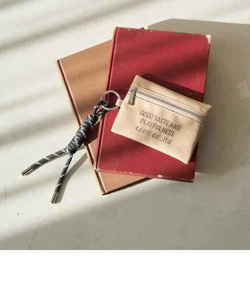 ロゴ刺繍 レザーライクカードケースキーホルダー