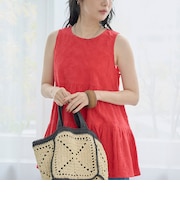【Lipa(リパ)別注】ノースリーブ総刺繍ティアードブラウス