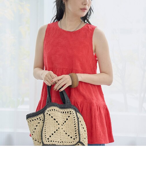 【Lipa（リパ）別注】ノースリーブ総刺繍ティアードブラウス