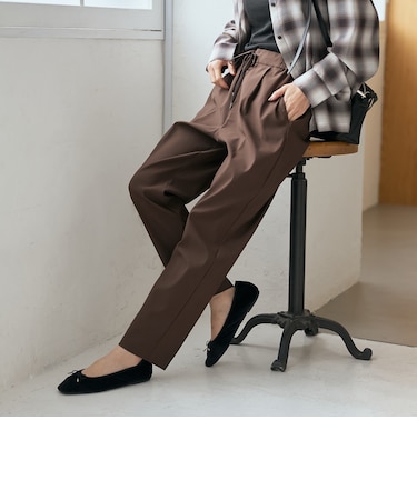 【定番/秋カラー/ストレッチ性/撥水/UVカット】【シリーズ累計販売数20万本突破】イージービューティーテーパードパンツ（WEB限定サイズ）