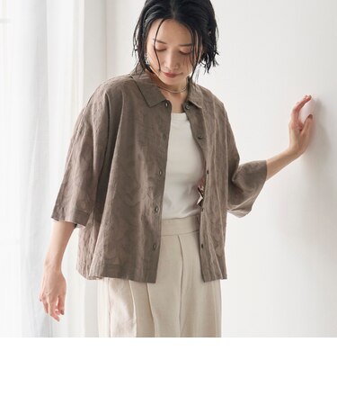 カットジャガード ショート丈レギュラーカラー半袖シャツ