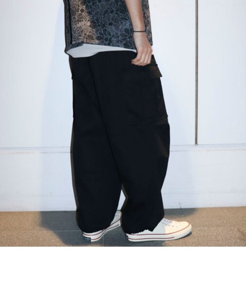 ワイドカーゴパンツ