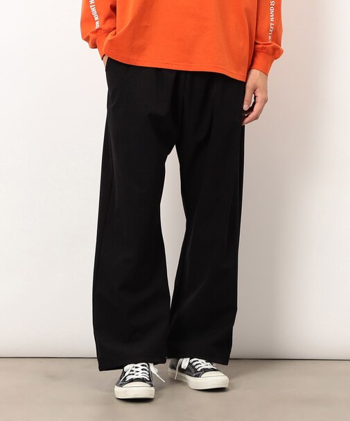 ナイロンストレッチワイドパンツ