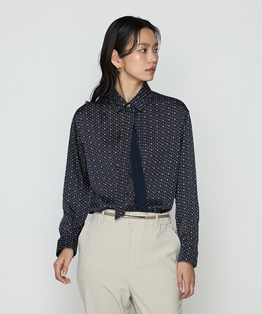 〔 TALLサイズ 〕 サテンワッシャーダイヤ小紋柄 ブラウス