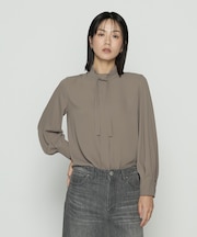 〔 Sサイズ 〕 マットサテン タイ付 ハイネックブラウス