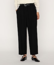 ウールギャバジン テーパードギャザーパンツ