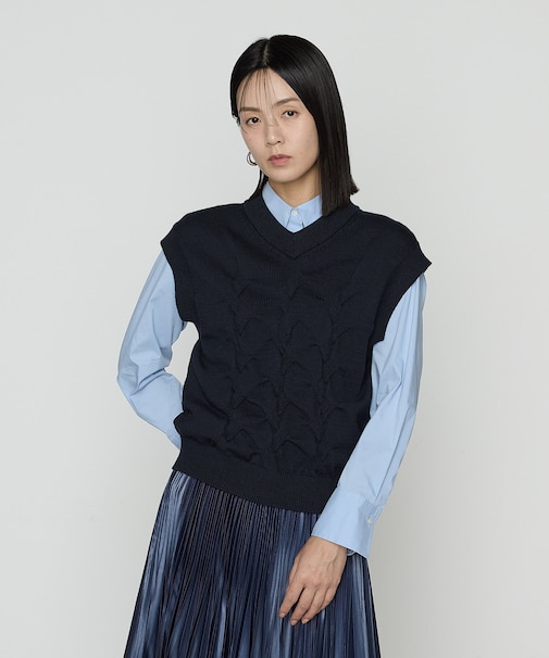 〔 Sサイズ 〕 コットンポリエステルリリヤーン ニットベスト