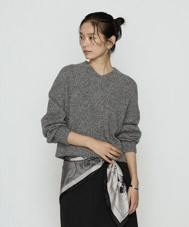 和紙ブークレー Vネックプルオーバー