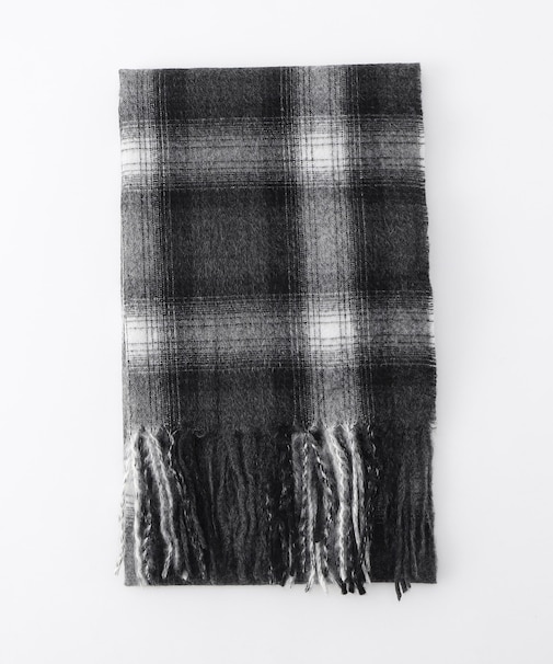 チェックマフラー