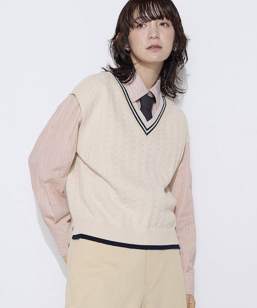 ケーブル編 ニットベスト｜コムサの通販｜&mall（アンドモール）三井