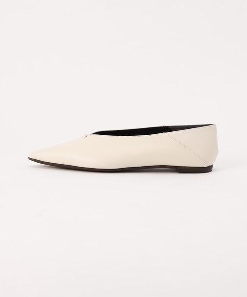 メタルモチーフポインテッドトゥ パンプス