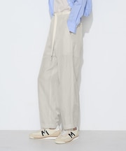 キュプラリネン/トリアセリネンサテン バレルシルエットパンツ