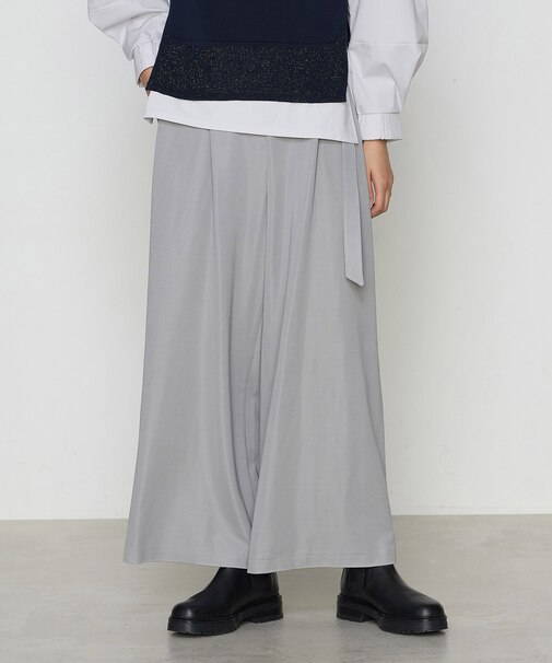 ハイテンションポンチ タックワイドパンツ