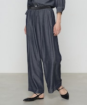 〔 +サイズ 〕 オトナシャンブレー タックワイドパンツ