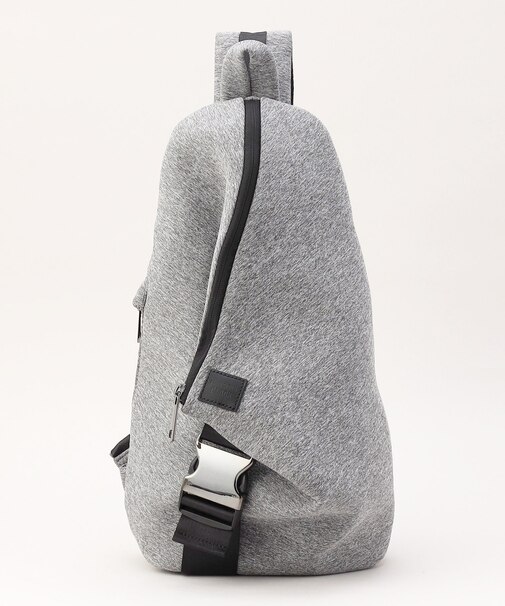 【COMME CA MEN BLACK】ネオプレントライアングル ボディーバッグ