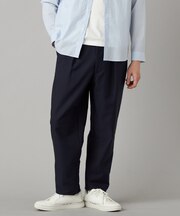 タックテーパード チノパンツ
