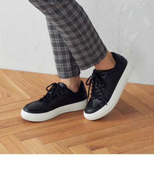 ダイヤ柄　型押し　ローカットスニーカー