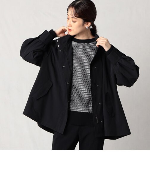 フード付き　フレアブルゾン