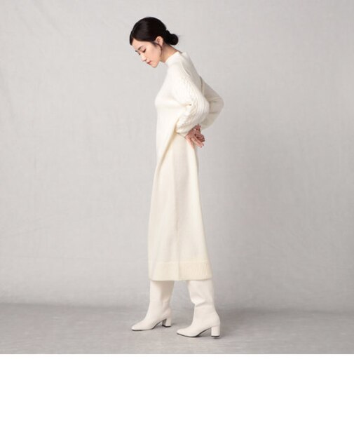 ふんわりもっちりとした肌触りのロングニットワンピース