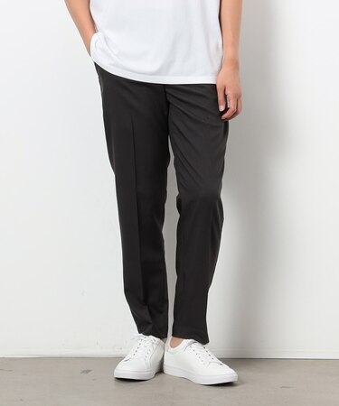 ファンクショナル ストレッチツイル テーパードスラックス