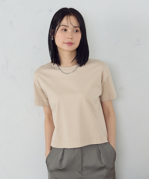 ボックスシルエット クロップド丈 Ｔシャツ