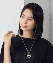 プラスチックパール＆オーバルパーツ　スライドネックレス