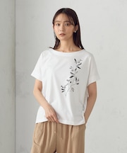 水彩タッチインクジェット箔スタッズ付きＴシャツ