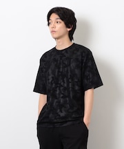 エンボスプリント Ｔシャツ