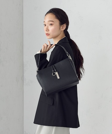 ロゴプレート ミニショルダー