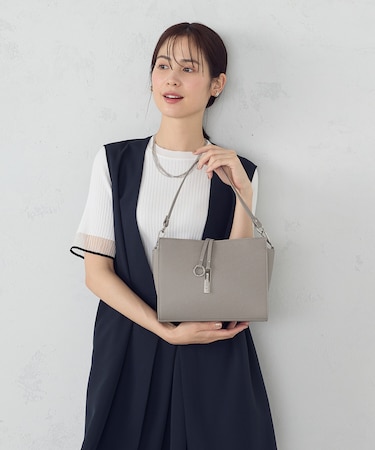 ロゴプレート ミニショルダー