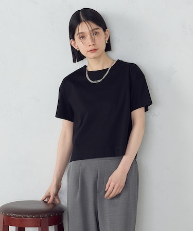 ボックスシルエット　クロップド丈　Ｔシャツ