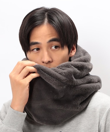 フェイクファースヌード