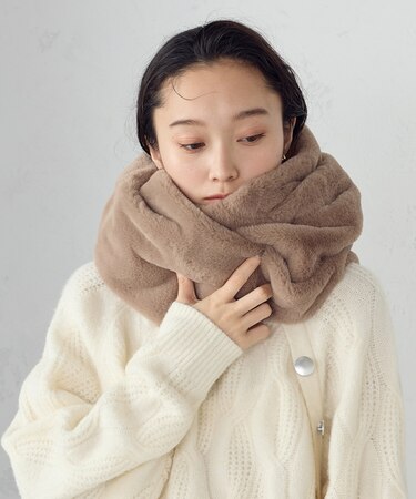 フェイクファースヌード